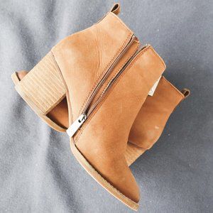 BLONDO | Chunky leather high heel boots